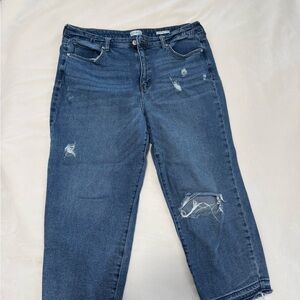 Wonderly Distressed Boyfriend Jeans in Dark Blue